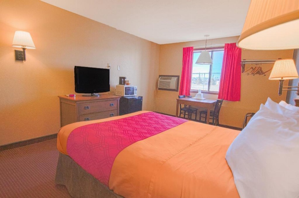 Econo Lodge Junction City I-70 Near Fort Riley